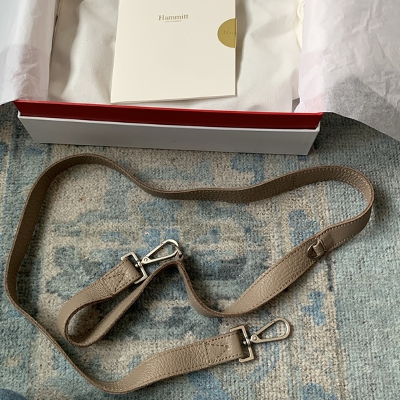 GIFT WORTHY! Hammitt Tony crossbody bag in Quicksand - Picture 9 of 9
